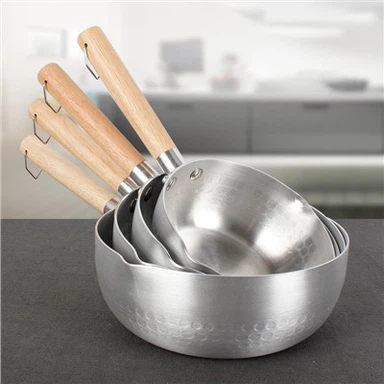 Olla petita de sopa d'alumini