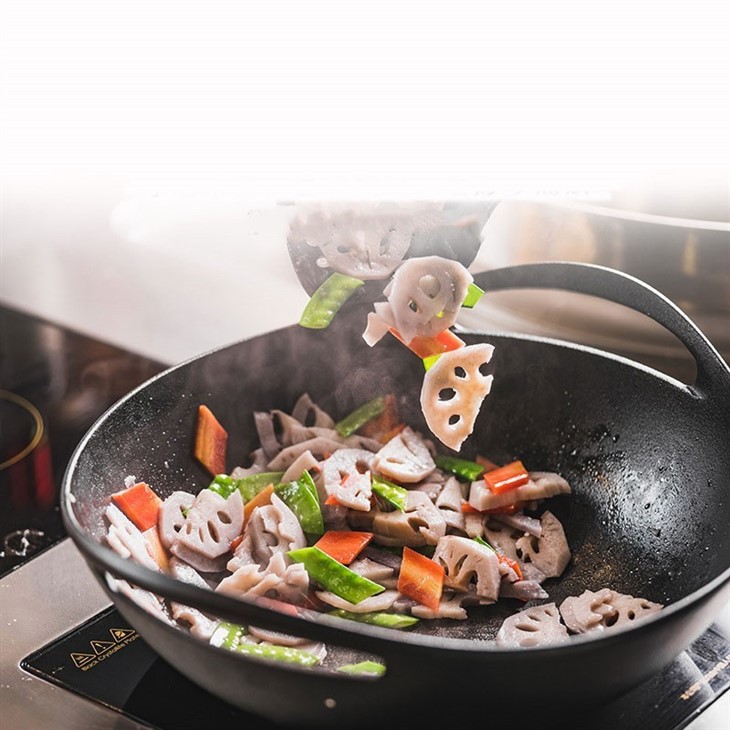 Vintage Cast Iron Fry Pan